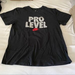 Nike Tshirt (black, medium)